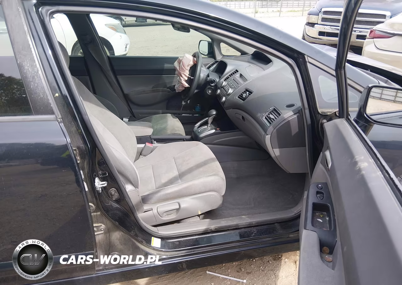 2008 Honda Civic Lx VIN:1HGFA16568L075183 - 5