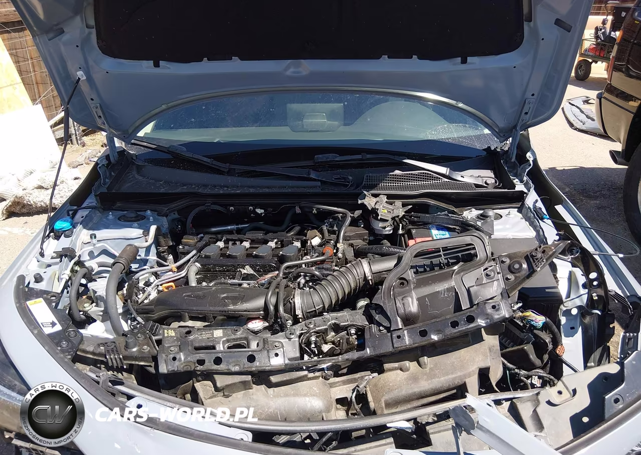 2024 Honda Civic Touring VIN:2HGFE1F92RH325251 - 10