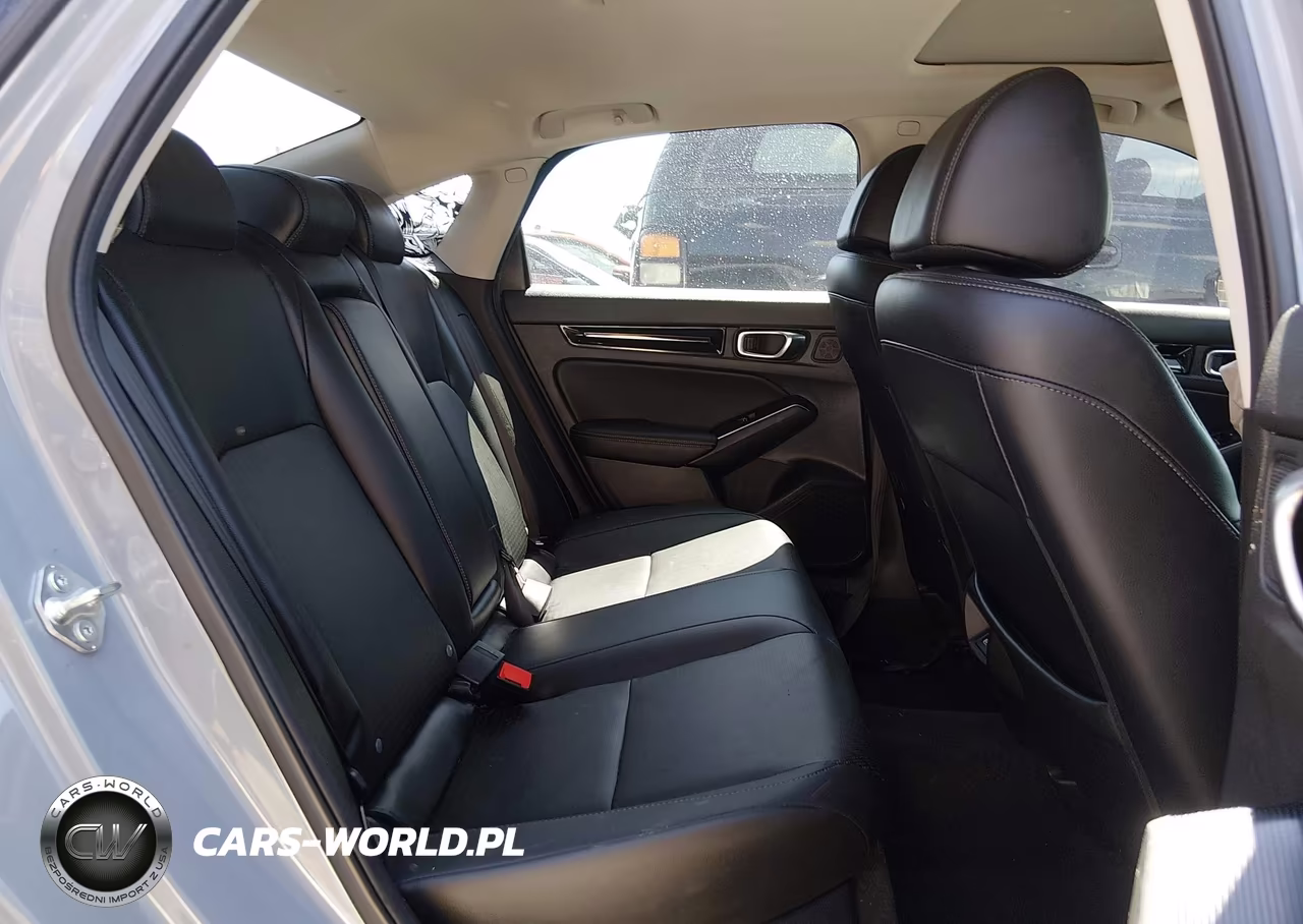 2024 Honda Civic Touring VIN:2HGFE1F92RH325251 - 8