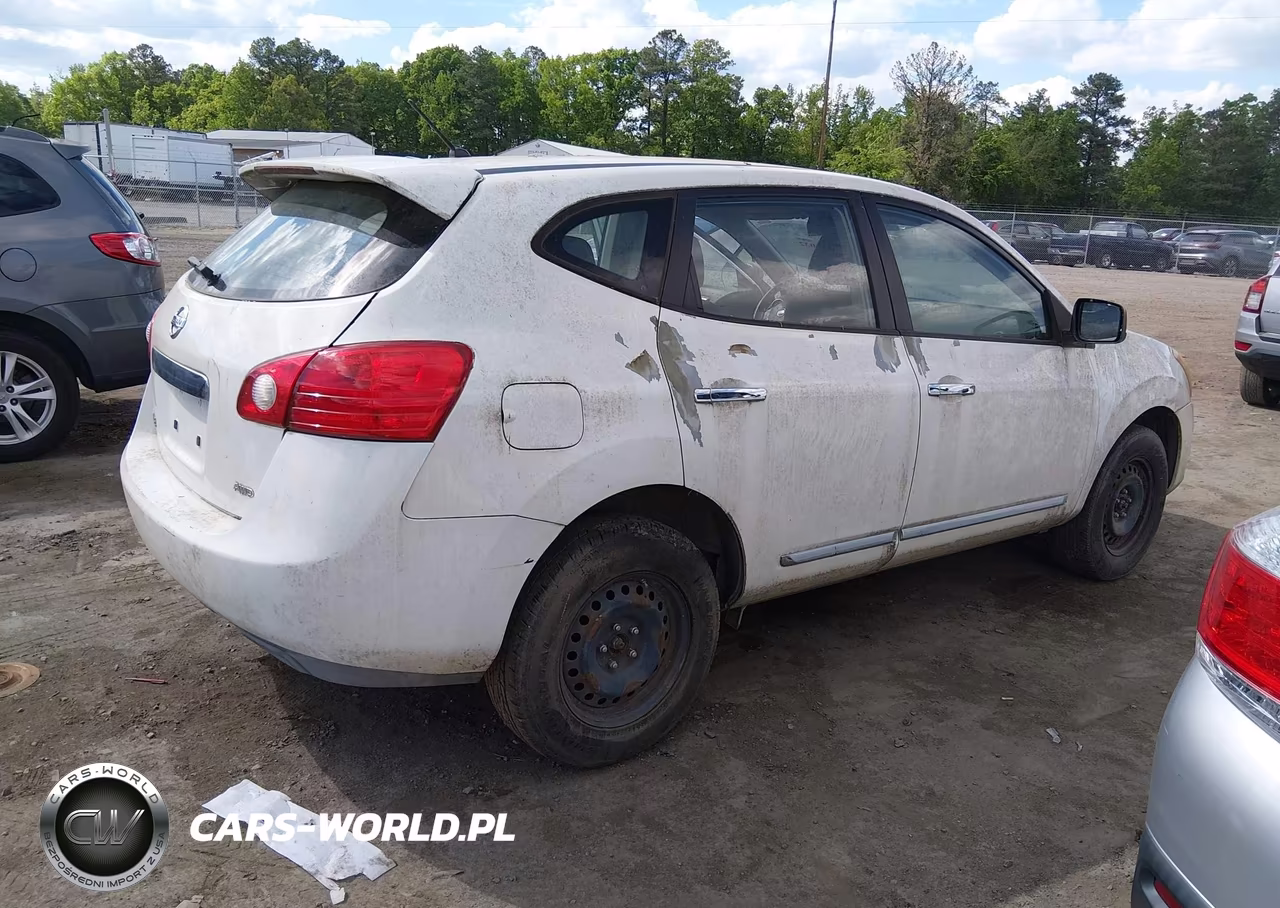 2013 Nissan Rogue S VIN:JN8AS5MV9DW646646 - 4