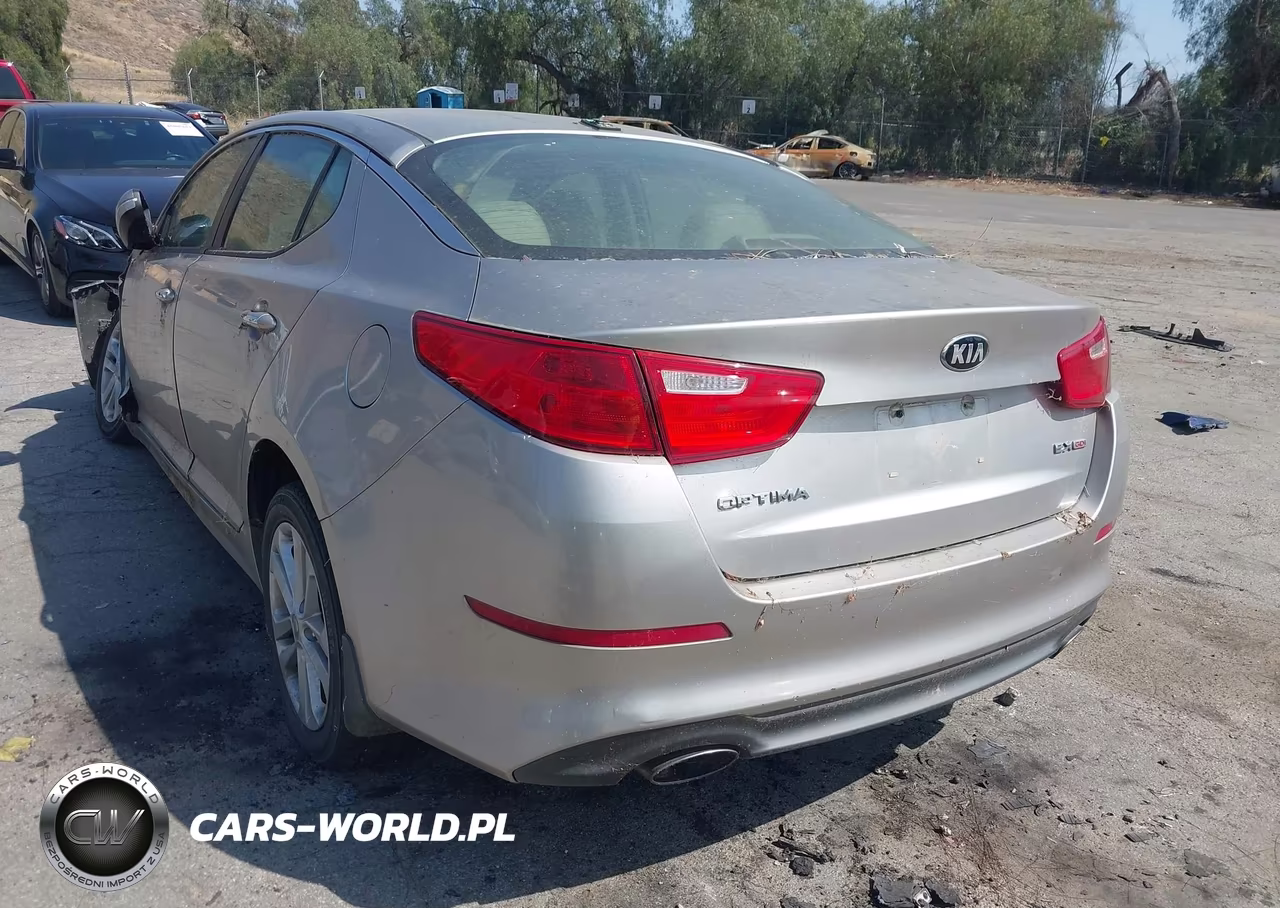 2015 Kia Optima Ex VIN:5XXGN4A70FG379608 - 3