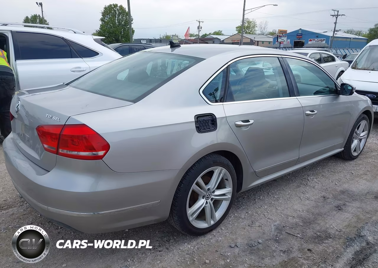 2013 Volkswagen Passat 2.0L Tdi Sel Premium VIN:1VWCN7A39DC052714 - 4