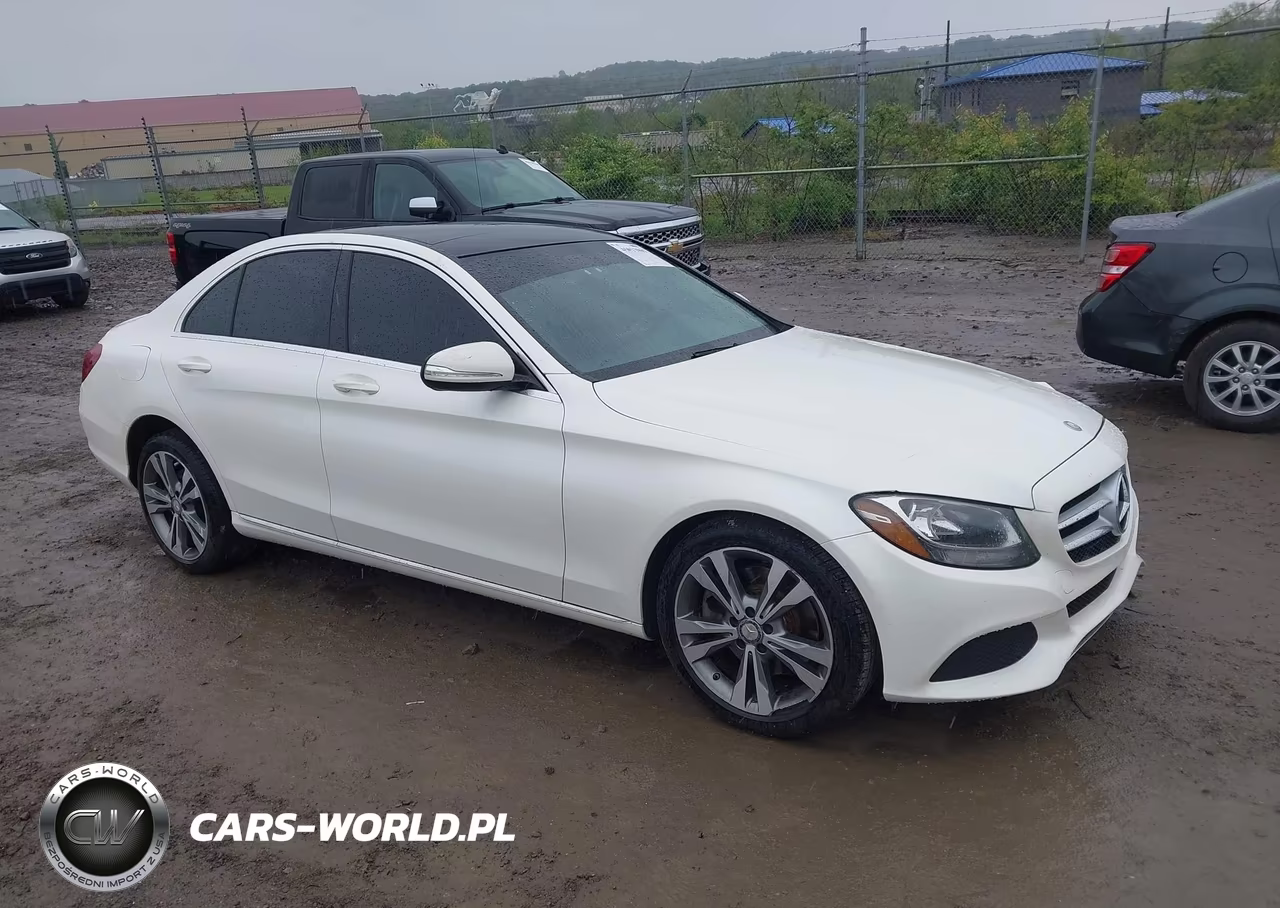 2015 Mercedes-Benz C 300 4Matic