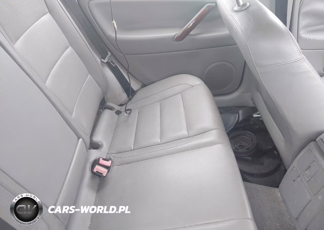 2004 Volkswagen Passat Gls VIN:WVWPD63B84P143570 - 8