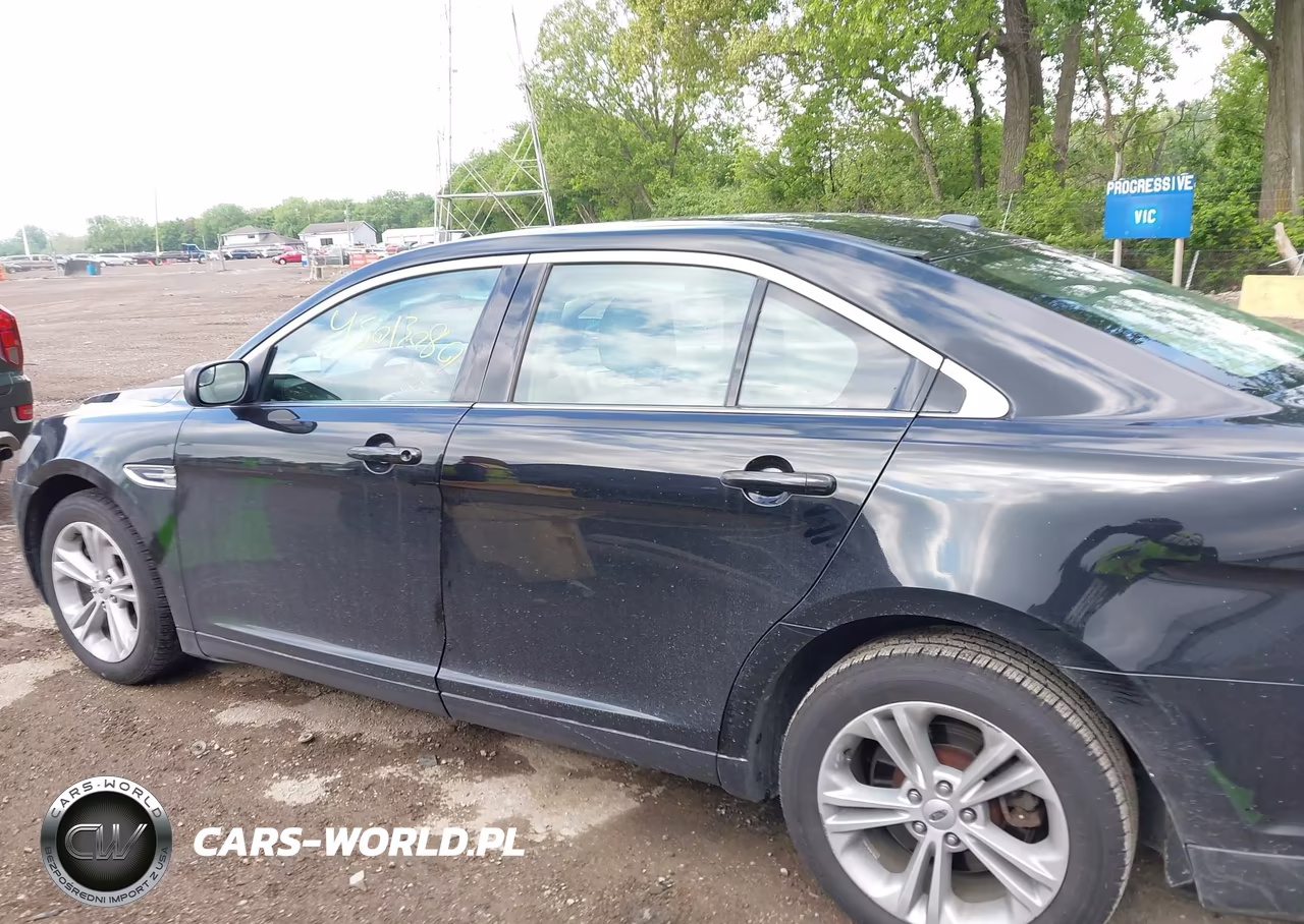 2016 Ford Taurus Se VIN:1FAHP2D83GG155109 - 14