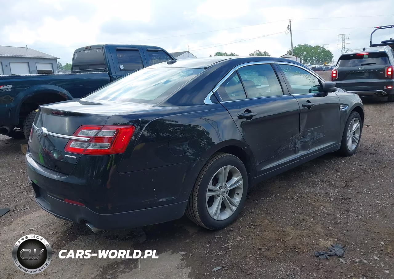 2016 Ford Taurus Se VIN:1FAHP2D83GG155109 - 4