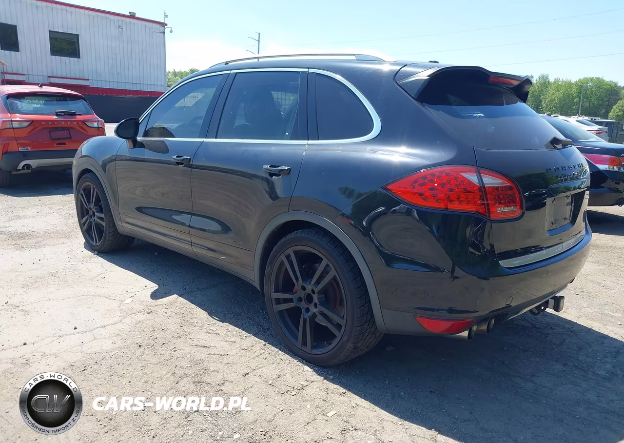 2011 Porsche Cayenne VIN:WP1AC2A23BLA85682 - 3