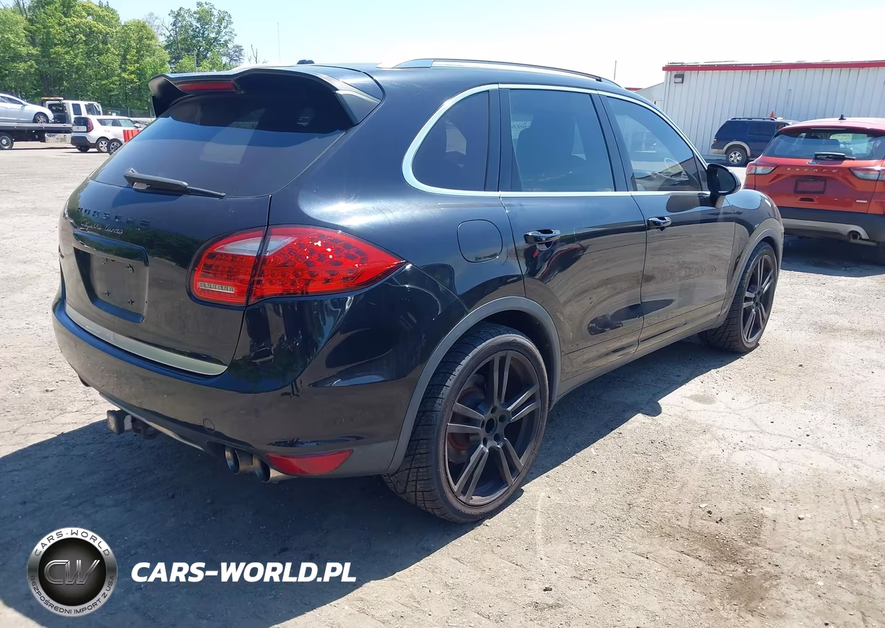 2011 Porsche Cayenne VIN:WP1AC2A23BLA85682 - 4