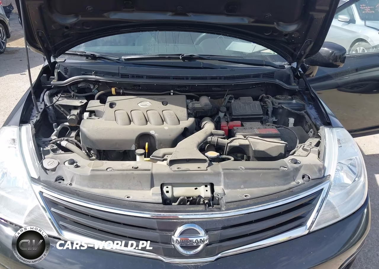2010 Nissan Versa 1.8S VIN:3N1BC1AP4AL359425 - 10