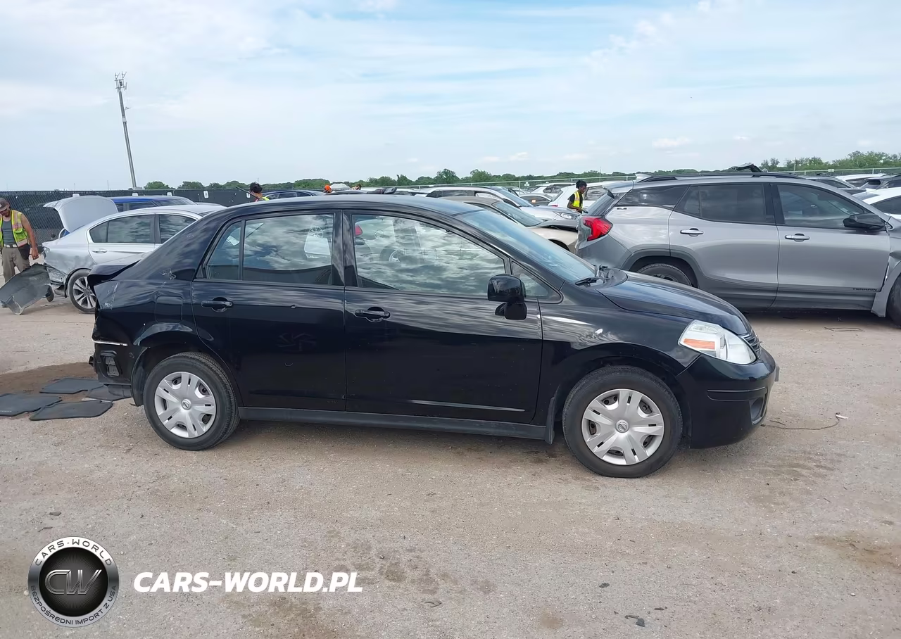 2010 Nissan Versa 1.8S VIN:3N1BC1AP4AL359425 - 13