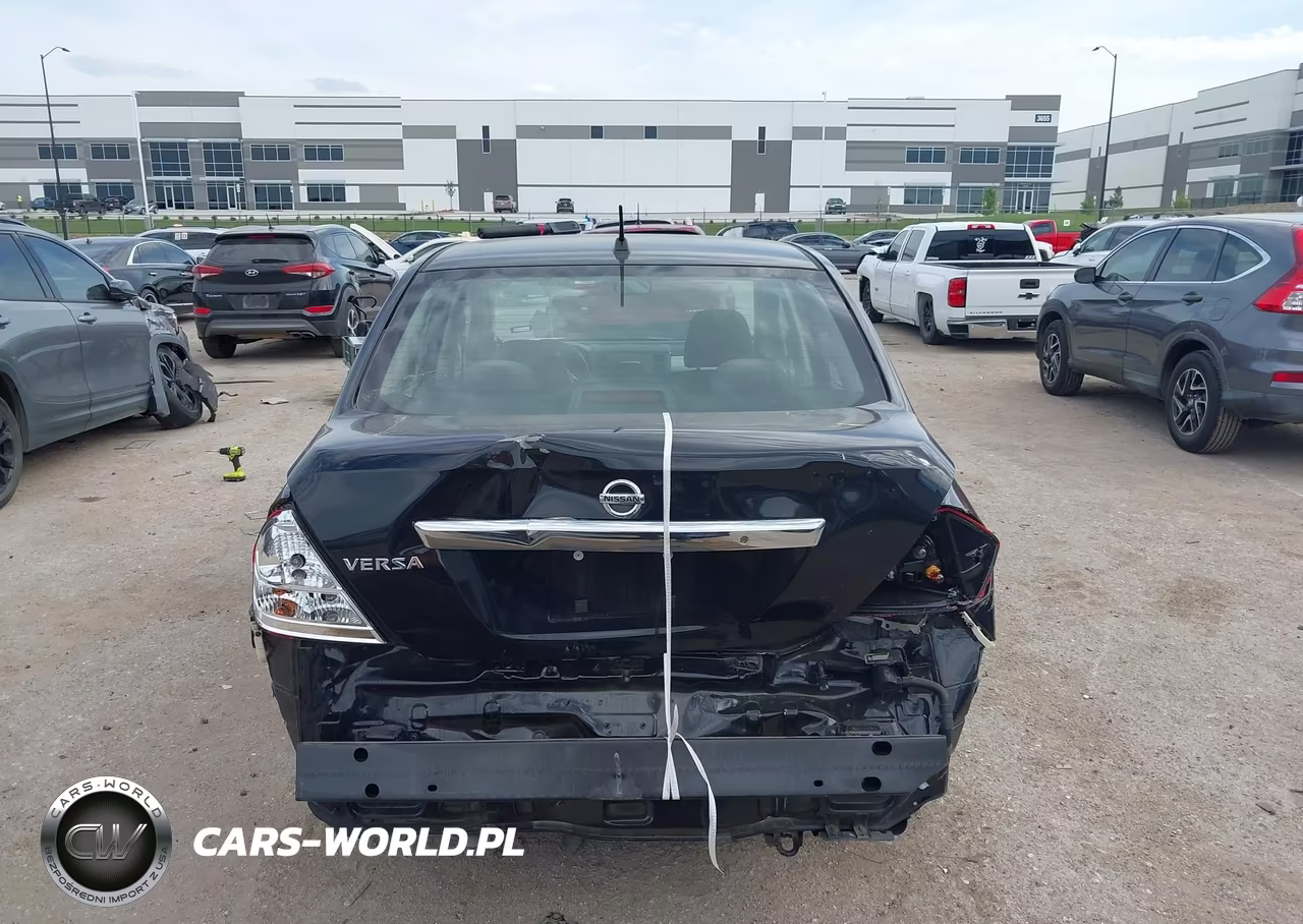 2010 Nissan Versa 1.8S VIN:3N1BC1AP4AL359425 - 16