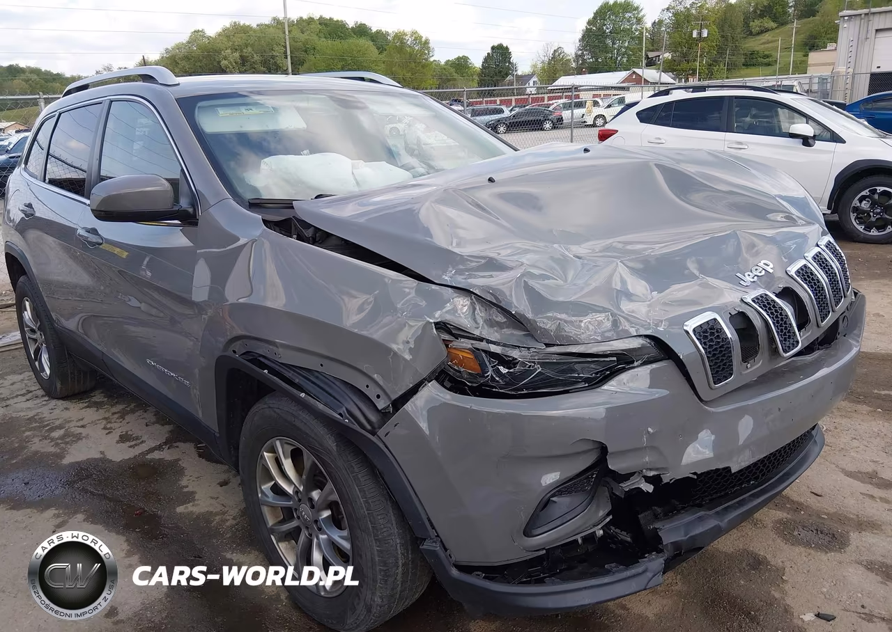 2019 Jeep Cherokee Latitude Plus 4X4 – zdjęcie 1 z 15