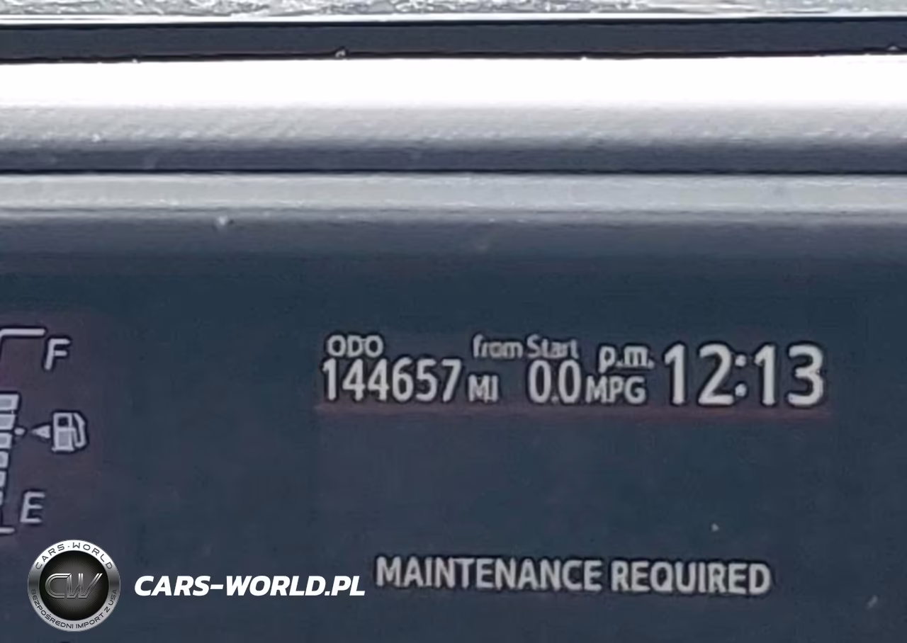 2015 Toyota Prius C Two VIN:JTDKDTB32F1581526 - 16