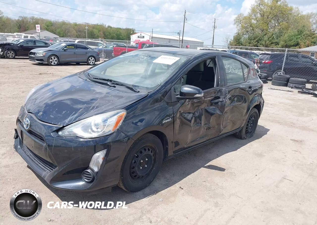 2015 Toyota Prius C Two VIN:JTDKDTB32F1581526 - 2