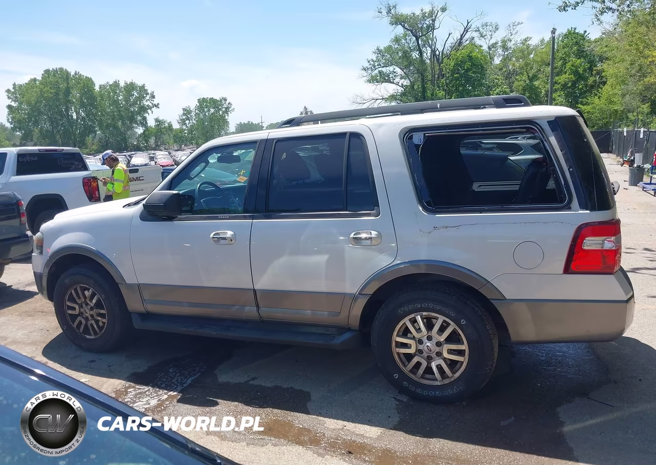 2011 Ford Expedition Xlt VIN:1FMJU1J58BEF57376 - 14