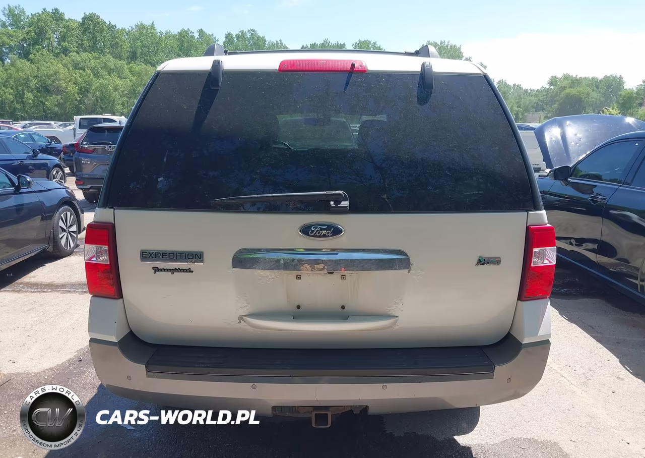 2011 Ford Expedition Xlt VIN:1FMJU1J58BEF57376 - 16
