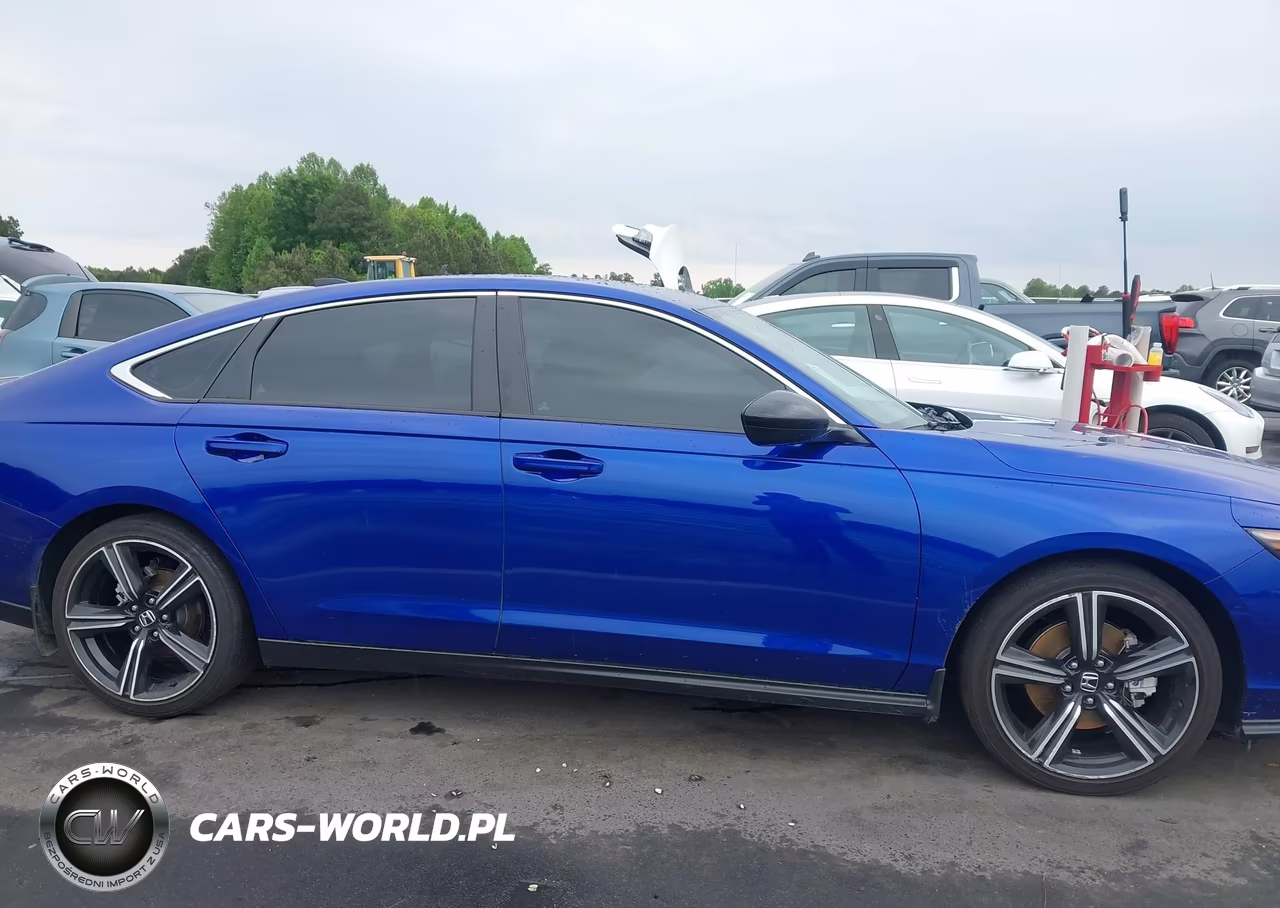 2025 Honda Accord Hybrid Sport VIN:1HGCY2F50SA038296 - 13