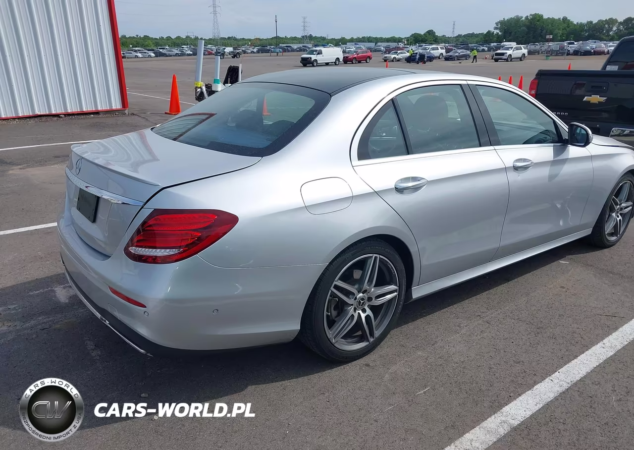 2018 Mercedes-Benz E 300 VIN:WDDZF4JB7JA294284 - 4