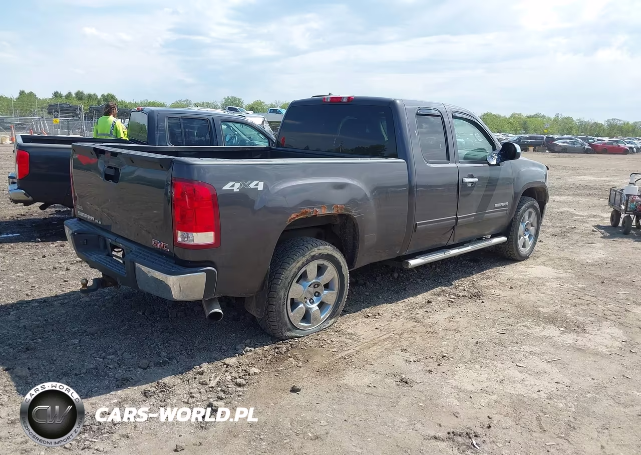 2010 GMC Sierra 1500 Sle VIN:1GTSKVE39AZ130665 - 4