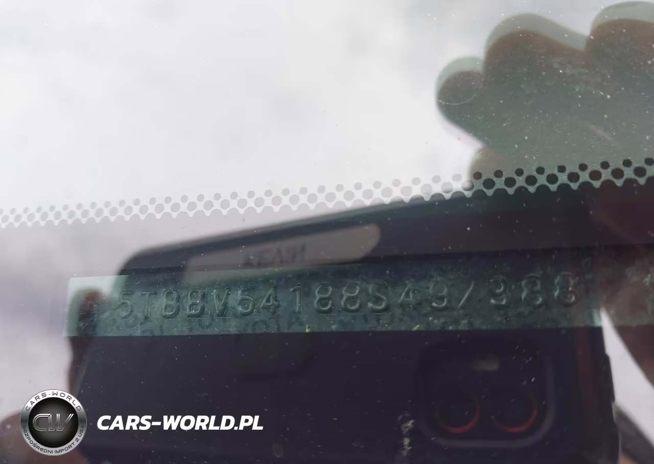 2008 Toyota Tundra Base 5.7L V8 VIN:5TBBV54188S497388 - 17
