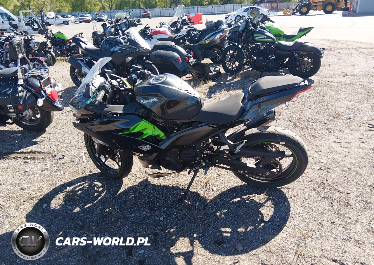 2023 Kawasaki Ex400 VIN:JKAEXKH1XPDAP5296 - 13