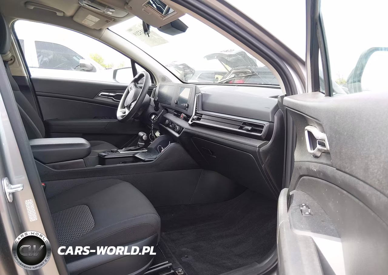 2024 Kia Sportage Lx VIN:KNDPUCDF1R7236518 - 5