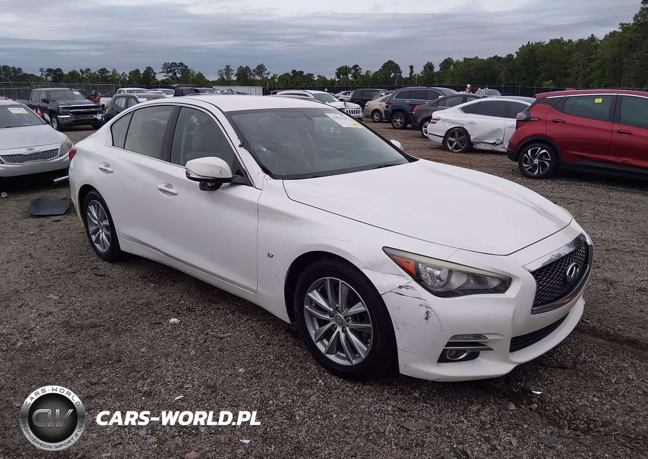 2014 Infiniti Q50