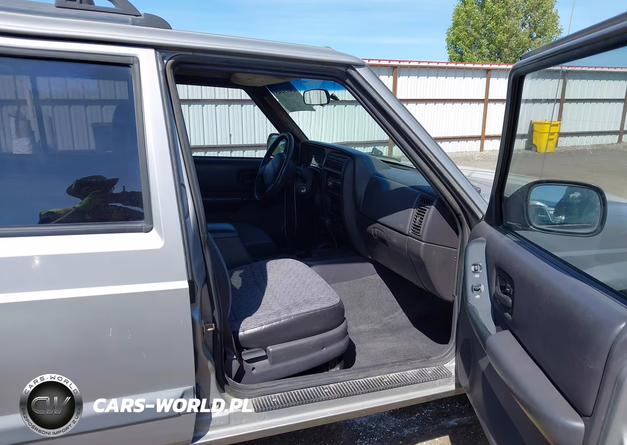 2001 Jeep Cherokee Sport VIN:1J4FF48S01L617351 - 5
