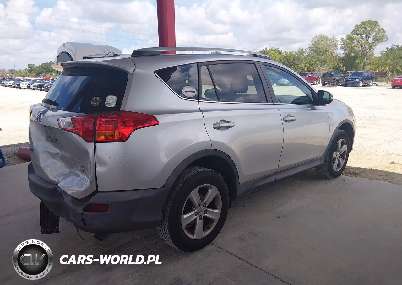 2013 Toyota Rav4 Xle VIN:2T3RFREV7DW022268 - 4