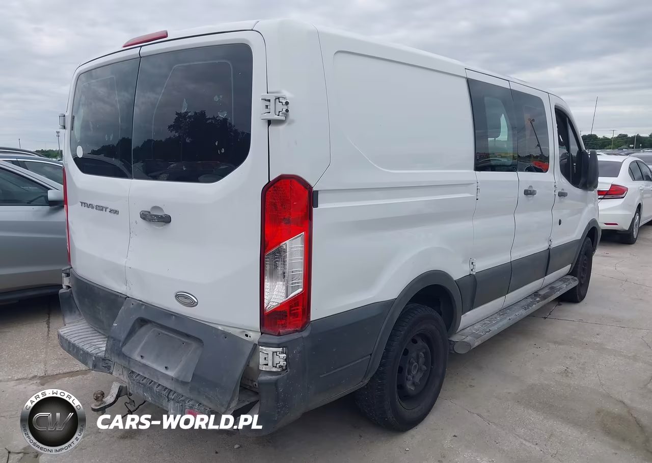 2015 Ford Transit-250 VIN:1FTNR1ZM9FKA33826 - 4