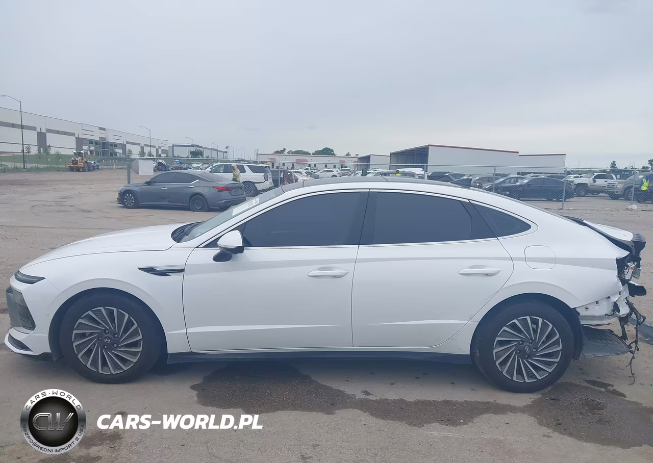 2025 Hyundai Sonata Hybrid Limited VIN:KMHL54JJ3SA130120 - 14