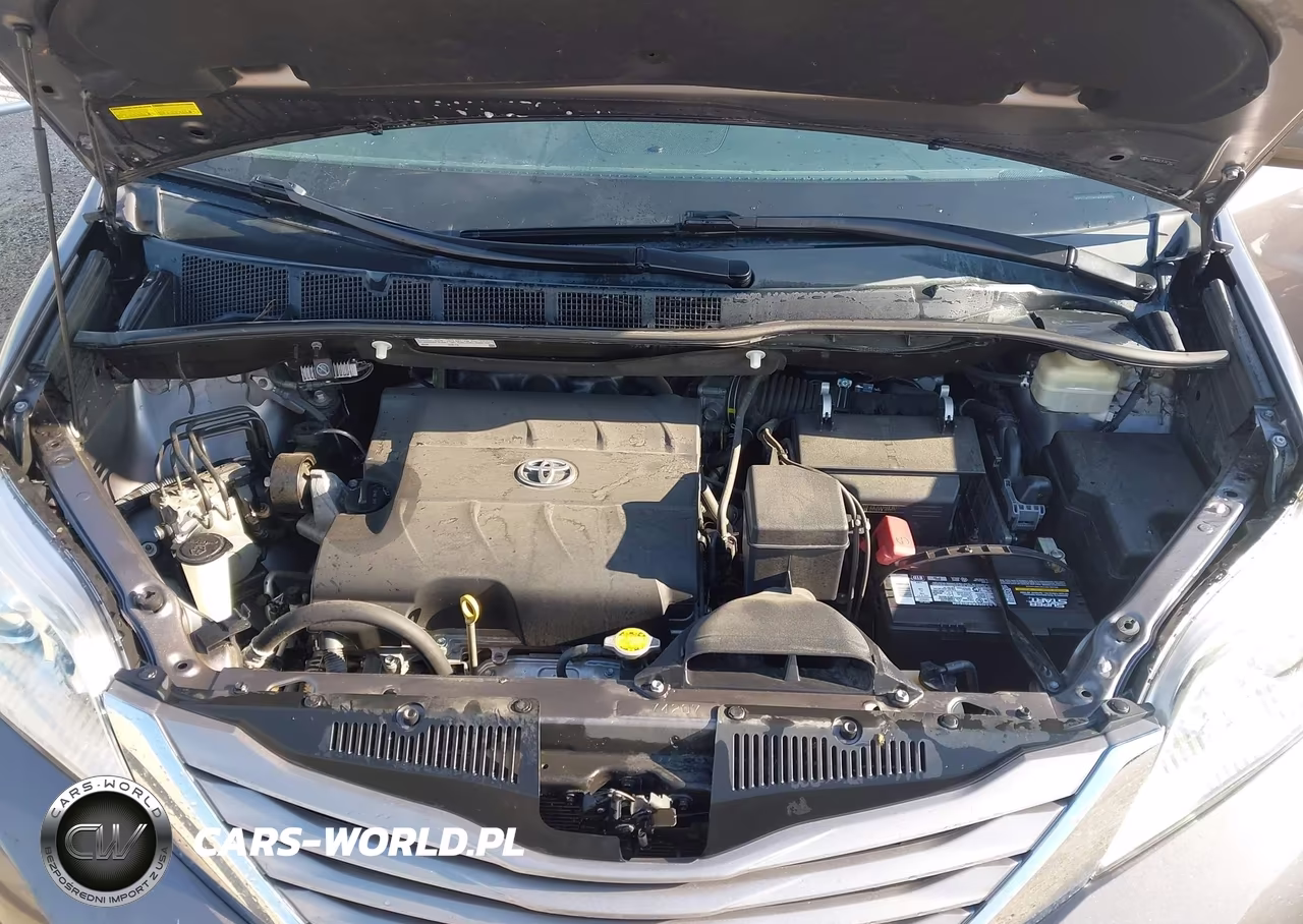 2015 Toyota Sienna Xle 8 Passenger VIN:5TDYK3DC3FS679027 - 10