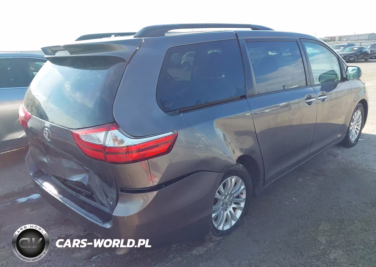 2015 Toyota Sienna Xle 8 Passenger VIN:5TDYK3DC3FS679027 - 4