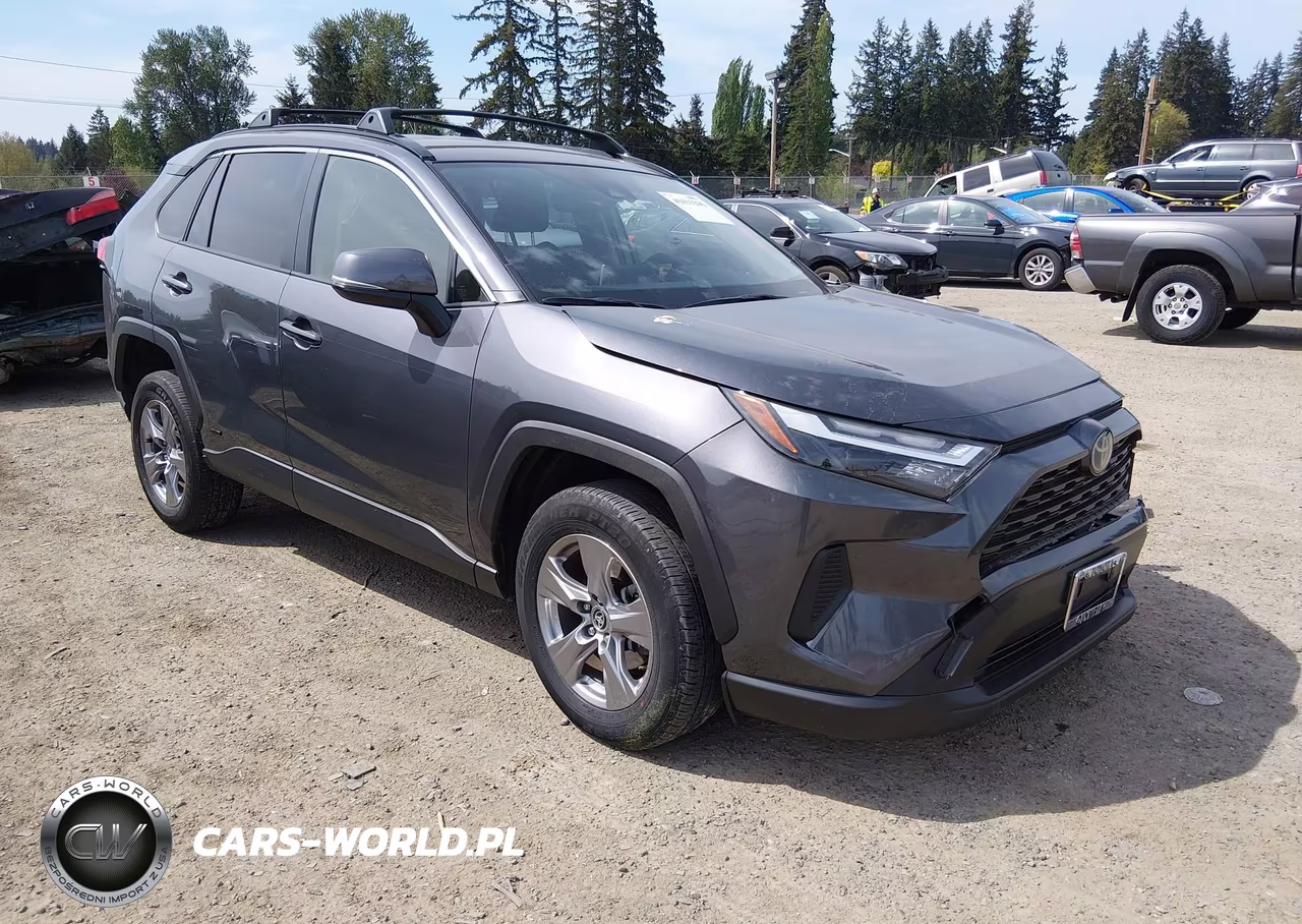 2024 Toyota Rav4 Hybrid Le – zdjęcie 1 z 17