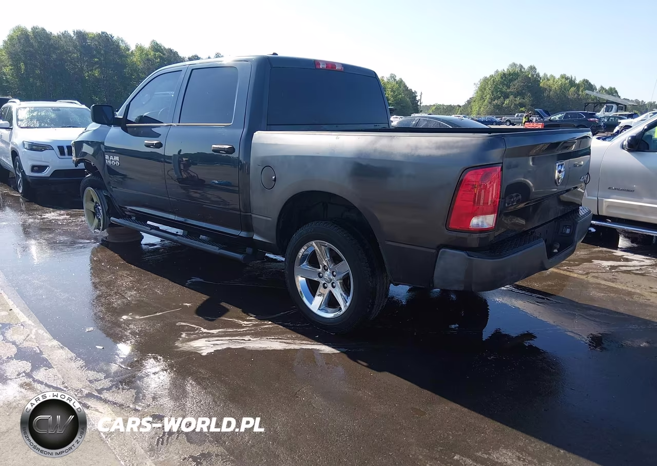 2017 Ram 1500 Express 4X4 5'7 Box VIN:1C6RR7KG4HS669928 - 3