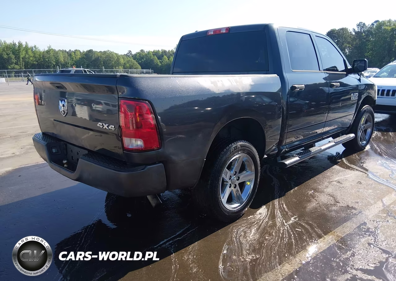 2017 Ram 1500 Express 4X4 5'7 Box VIN:1C6RR7KG4HS669928 - 4