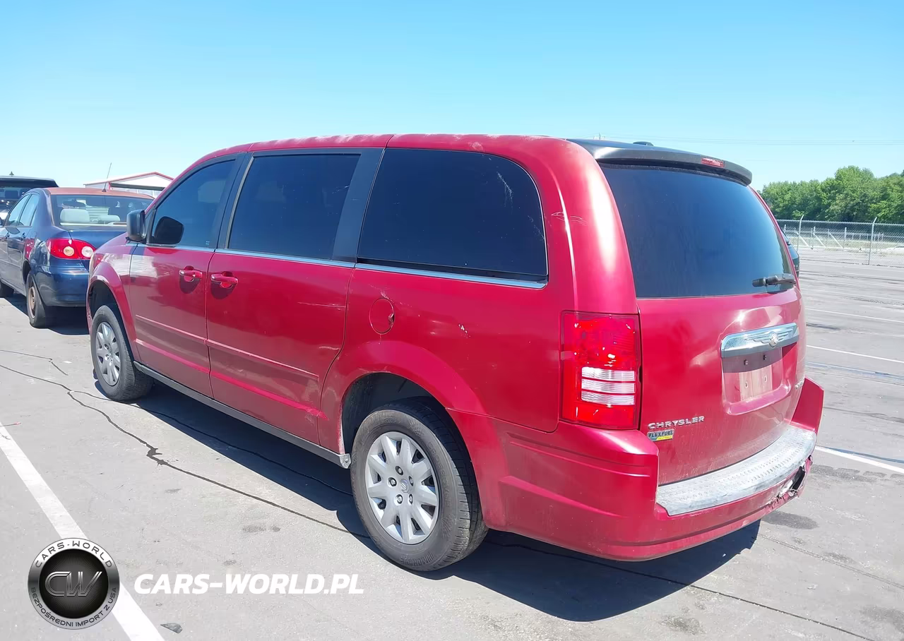 2010 Chrysler Town & Country Lx VIN:2A4RR4DE7AR189869 - 3