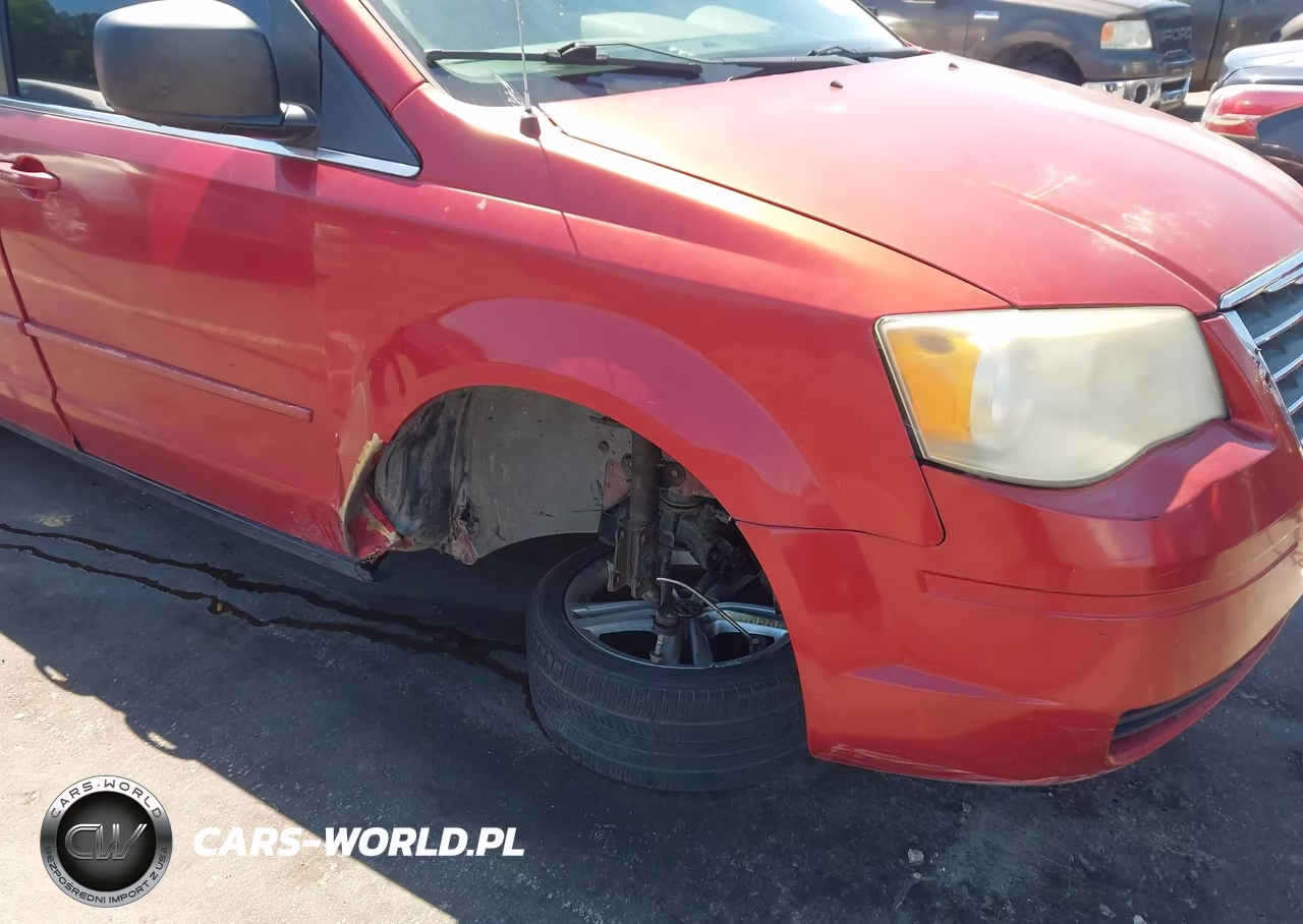 2010 Chrysler Town & Country Lx VIN:2A4RR4DE7AR189869 - 6