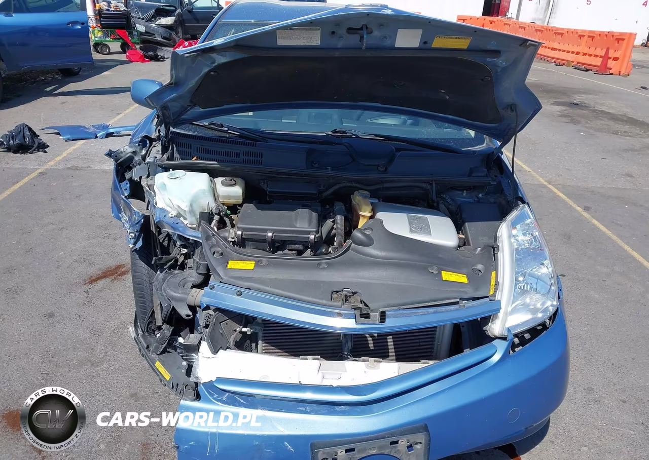 2004 Toyota Prius VIN:JTDKB20UX40011577 - 10