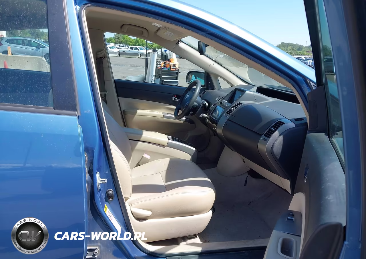 2004 Toyota Prius VIN:JTDKB20UX40011577 - 5
