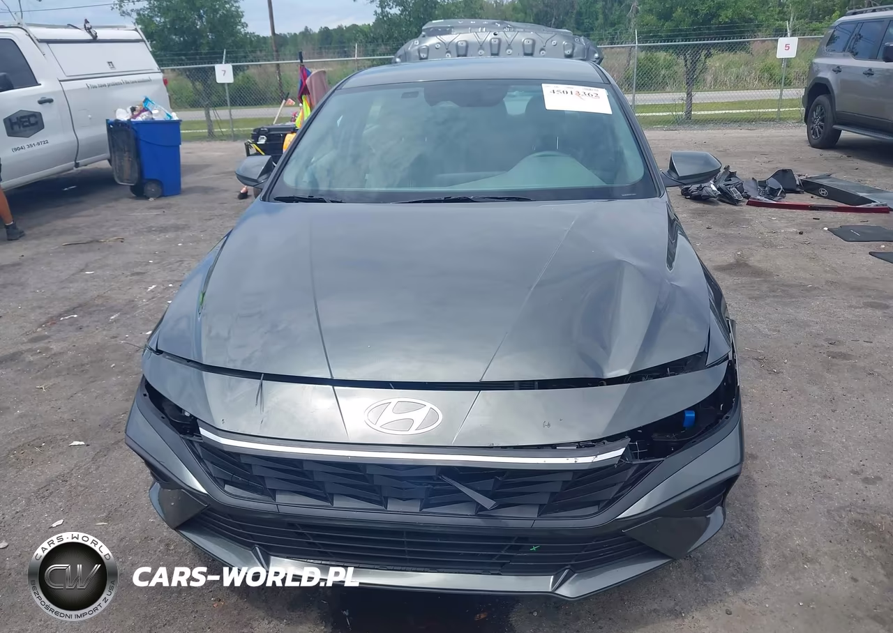2024 Hyundai Elantra Hybrid Blue VIN:KMHLM4DJ0RU113654 - 12