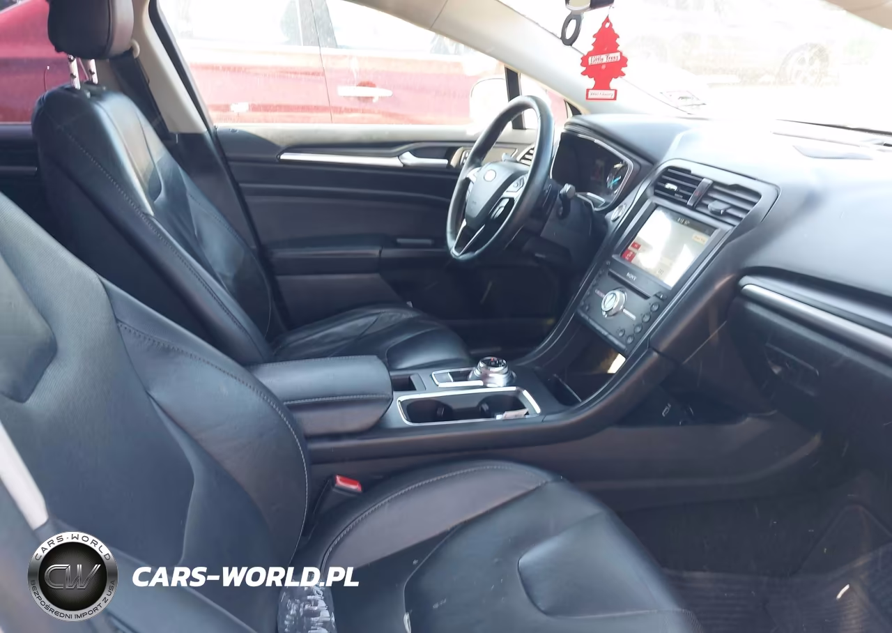 2017 Ford Fusion Titanium VIN:3FA6P0K9XHR151558 - 5