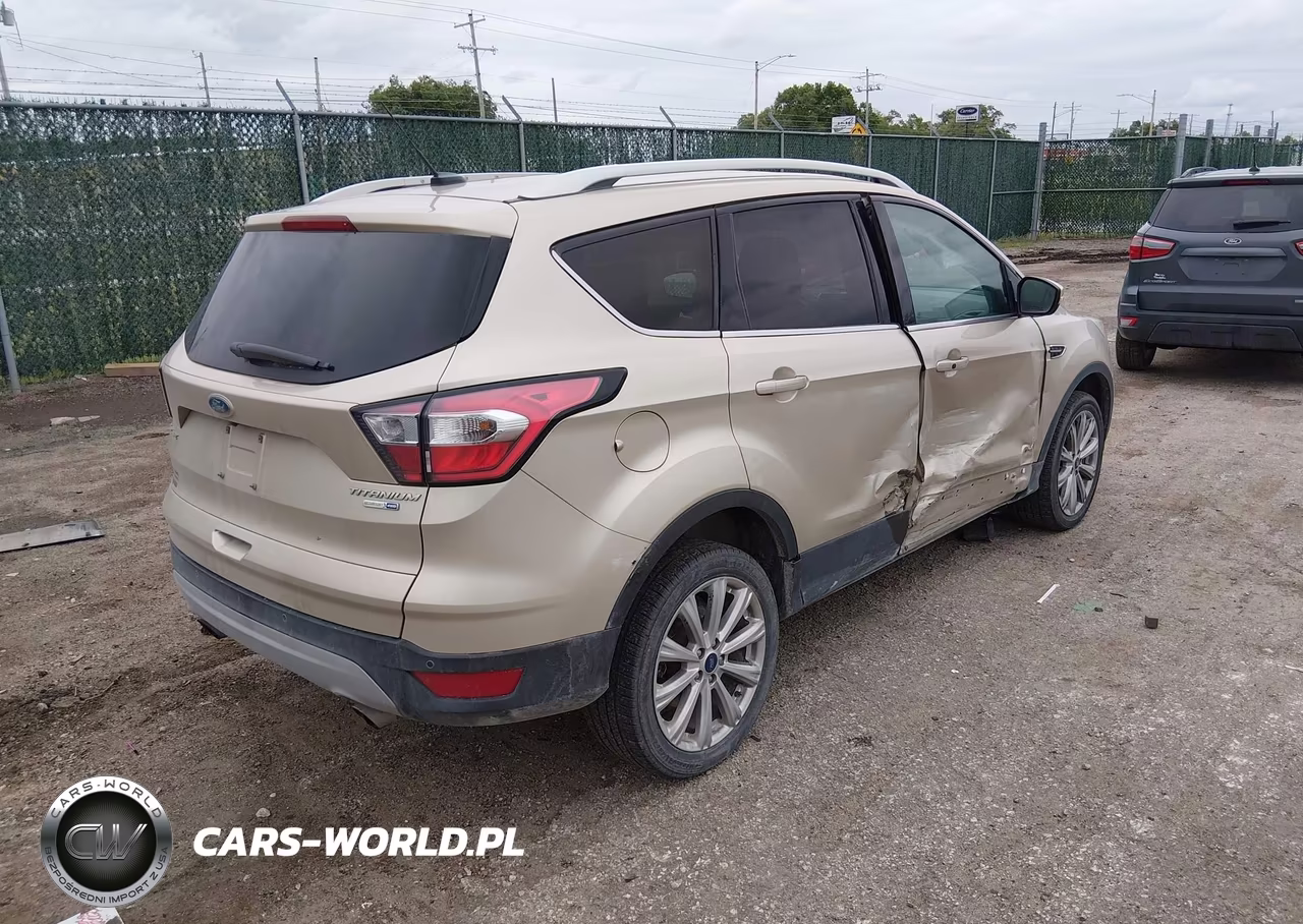 2017 Ford Escape Titanium VIN:1FMCU9JD0HUF05642 - 4