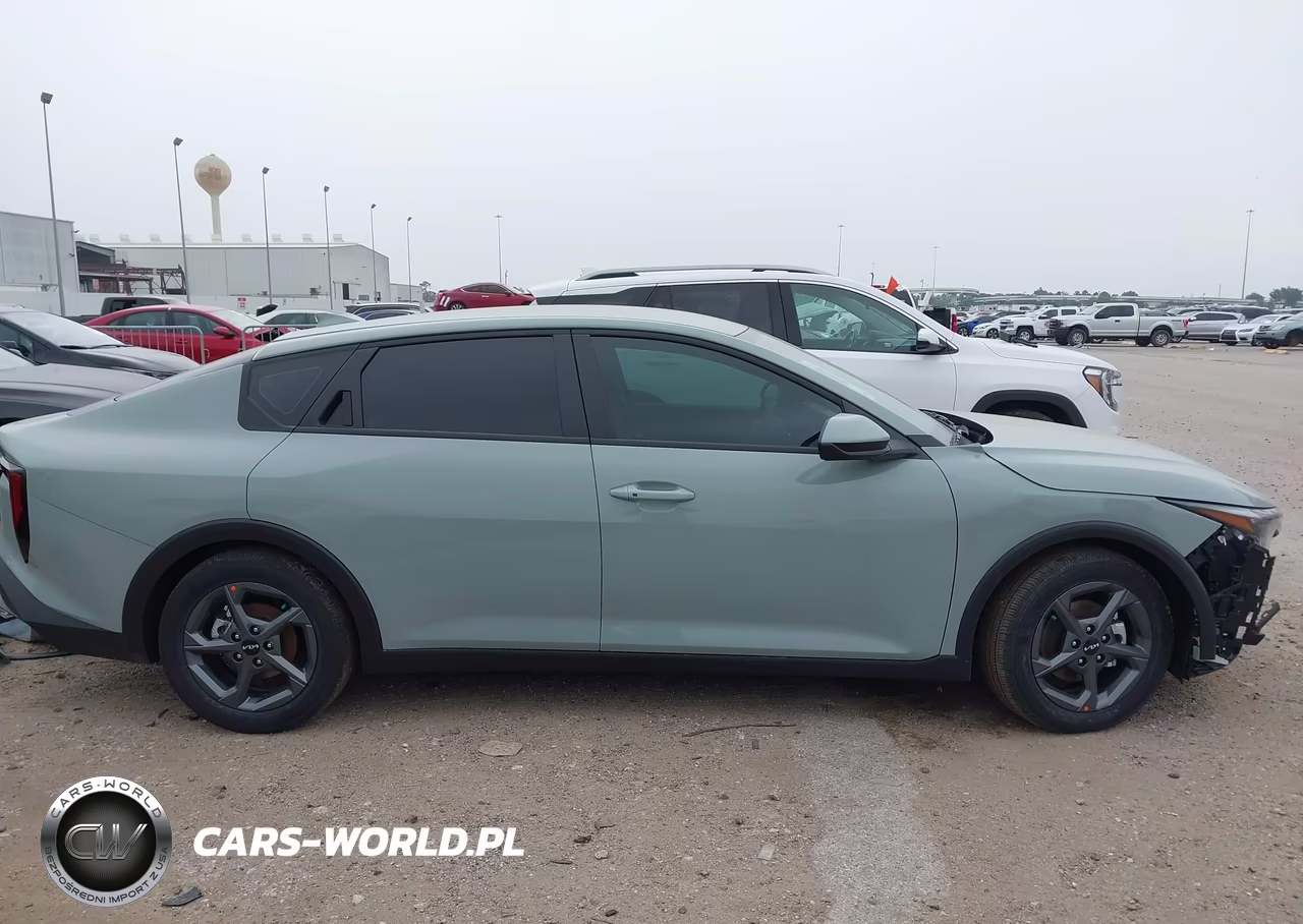 2026 Kia K4 Lxs VIN:3KPFT4DE0TE278780 - 14