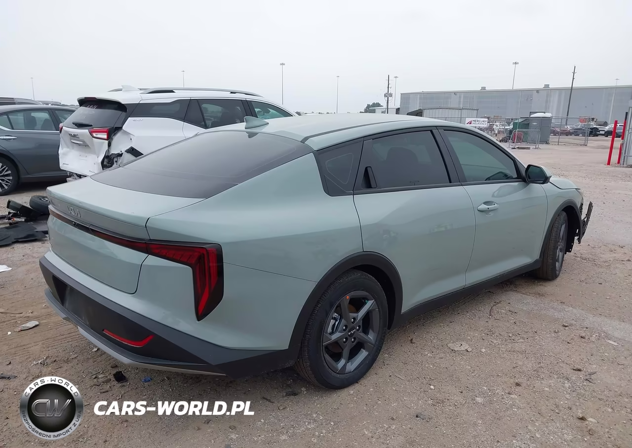 2026 Kia K4 Lxs VIN:3KPFT4DE0TE278780 - 4
