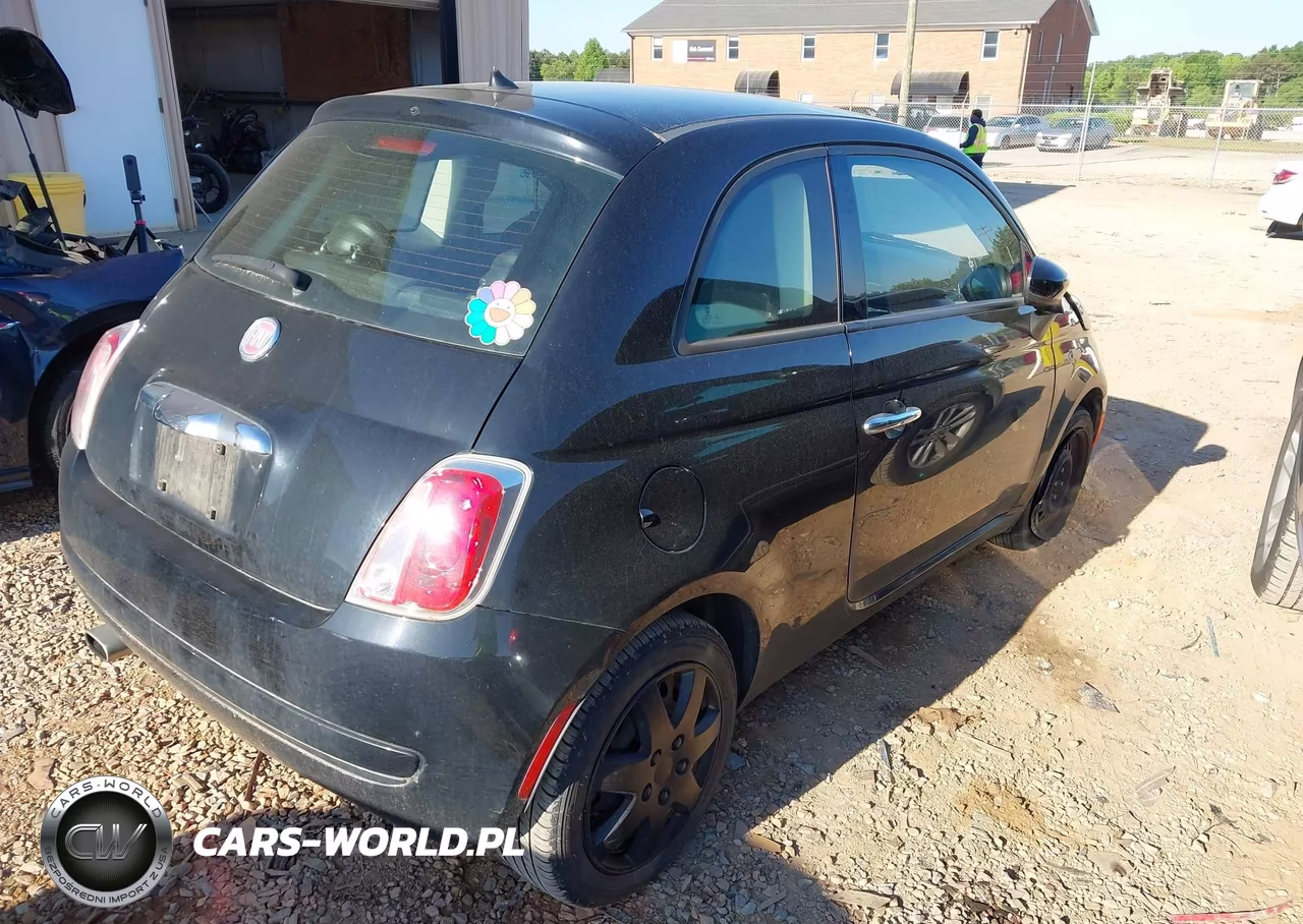 2015 Fiat 500 Pop VIN:3C3CFFAR4FT502392 - 4