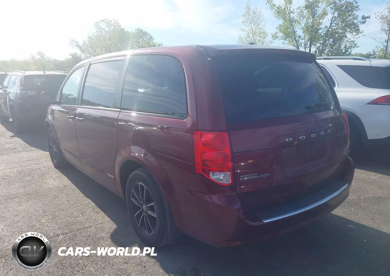 2018 Dodge Grand Caravan Gt VIN:2C4RDGEG3JR254447 - 3