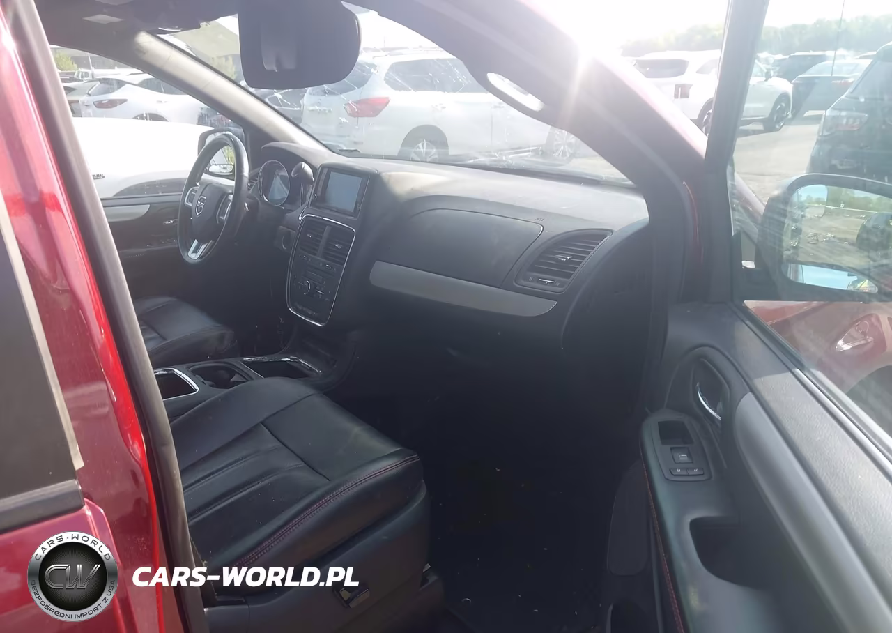 2018 Dodge Grand Caravan Gt VIN:2C4RDGEG3JR254447 - 5