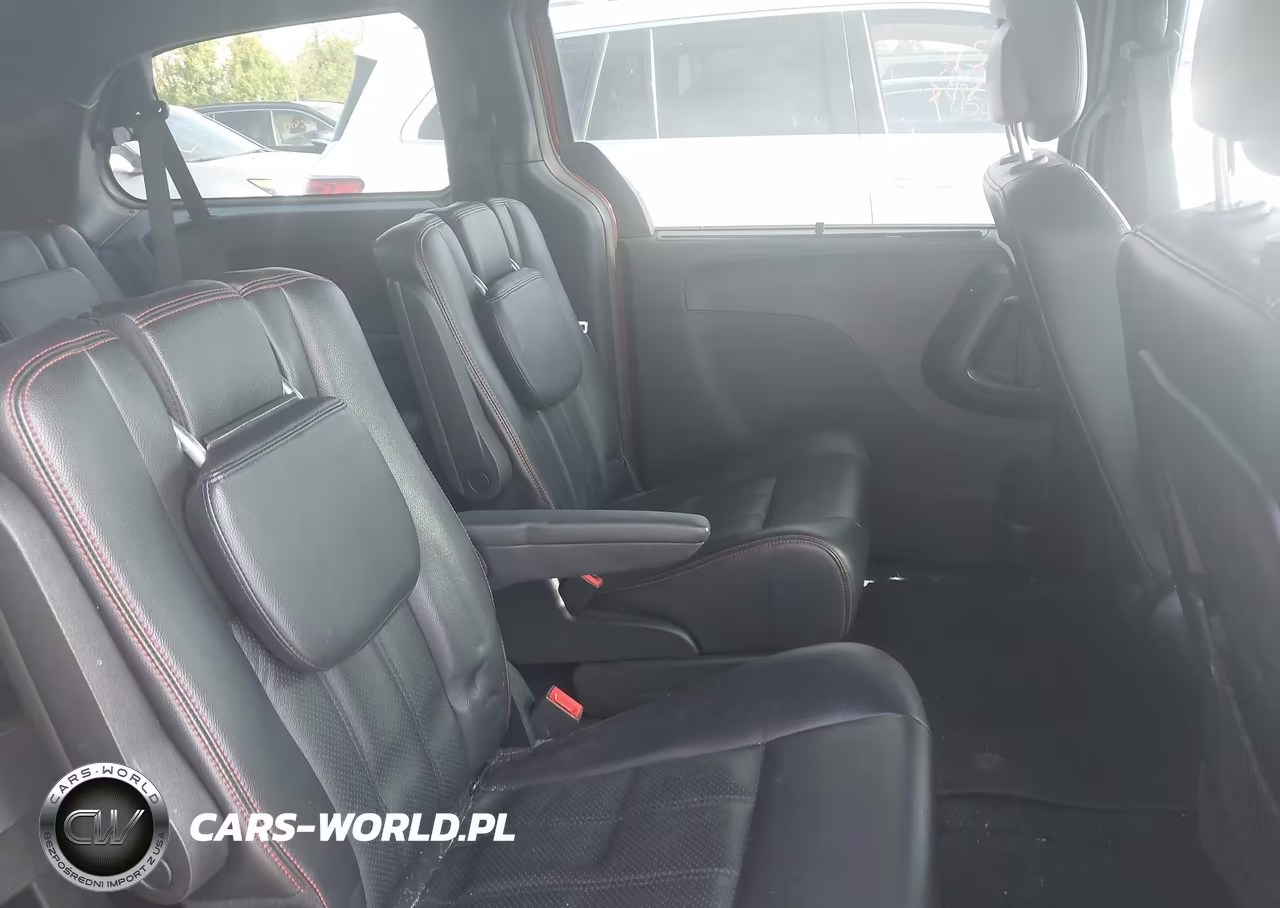 2018 Dodge Grand Caravan Gt VIN:2C4RDGEG3JR254447 - 8