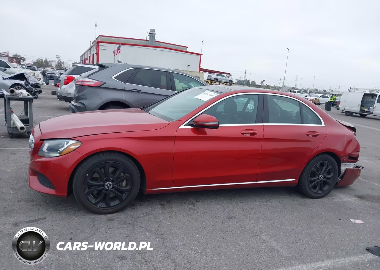 2018 Mercedes-Benz C 300 VIN:55SWF4JB4JU236684 - 15